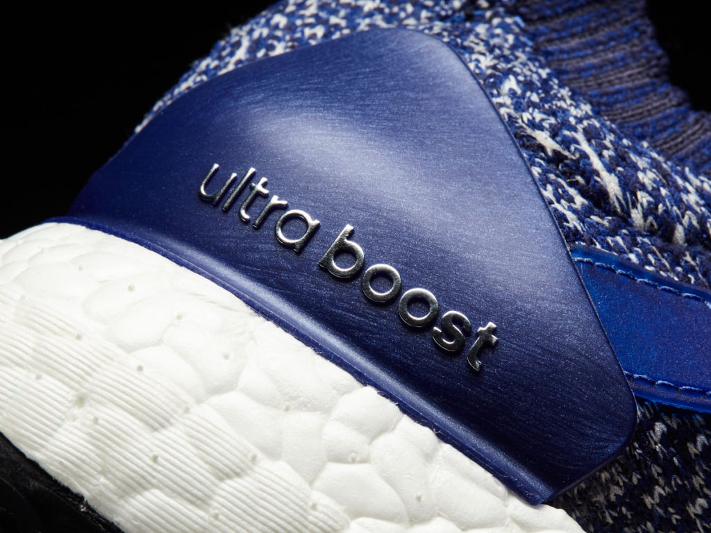 ULTRABOOST4